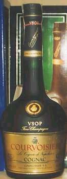 COURVOISIER V.S.O.P 40% (0.7 )